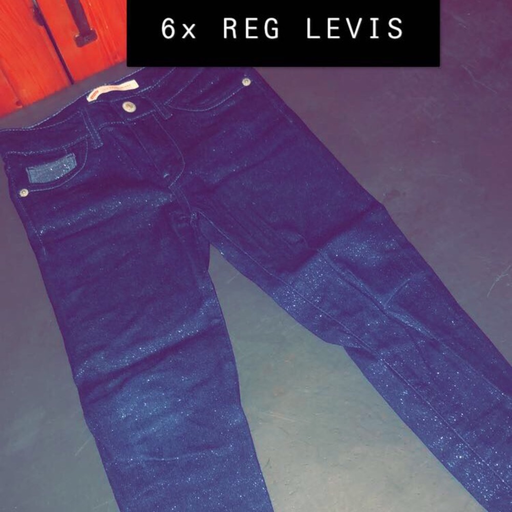 Levi’s girl jeans !